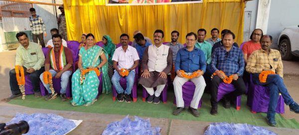  रेखचंद ने श्री शिवमहापुराण कथा कलश यात्रा का किया स्वागत 