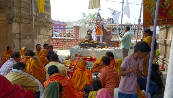कपिलेश्वर मंदिर में महाशिवरात्रि पर भव्य शिवलिंग एवं भोले की मूर्ति की स्थापना
