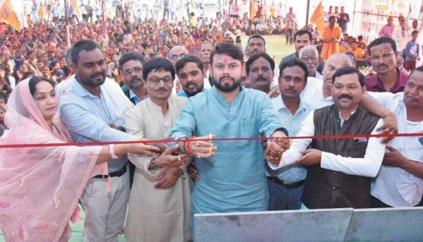 निषाद समाज के लोग मेहनती और स्वाभिमानी-आशीष