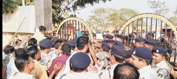  मोर अधिकार मोर आवास, रोक के रखे है भूपेश सरकार-भाजपा