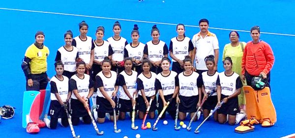 छग सीनियर महिला हॉकी टीम ने उत्तराखंड को दी मात