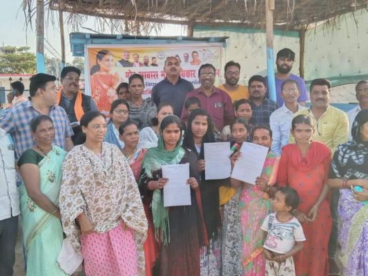 सरकार ने प्रदेश के 16 लाख परिवारों का छीना आशियाना-लता उसेंडी