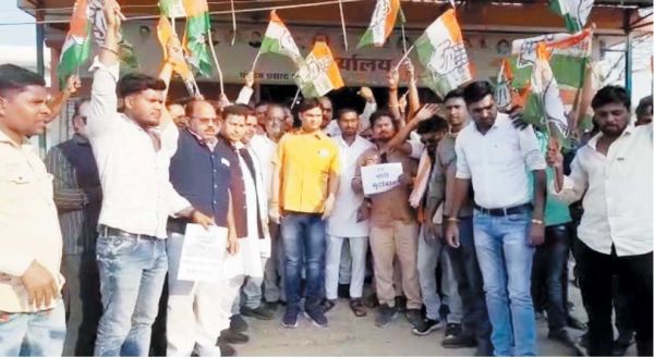 विधायक के घर ईडी का छापा, कार्यकर्ताओं में रोष
