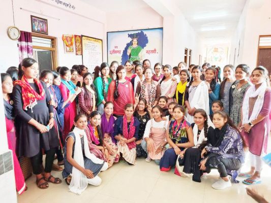 अंजोर-चर्चा पढ़ई बर कार्यक्रम का आगाज