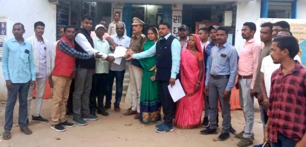 कांग्रेस विधायक पर टिप्पणी, भाजपा नेता पर एफआईआर दर्ज करने मांग