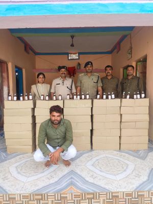 35 पेटी शराब समेत एक आरोपी गिरफ्तार 