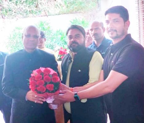 भाजयुमो ने महाराष्ट्र के राज्यपाल से की मुलाकात