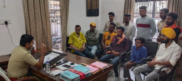 डीजे और धुमाल संचालकों की ली गई बैठक