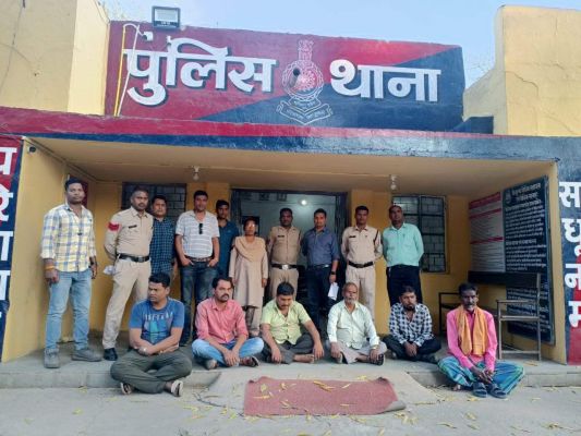 6 आरोपियों से 17 हजार नगद के साथ सट्टा-पट्टी जब्त