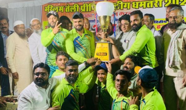  धमतरी ने जीता टीपीएल क्रिकेट का खिताब दुर्ग की टीम को 6 विकेट से हराया