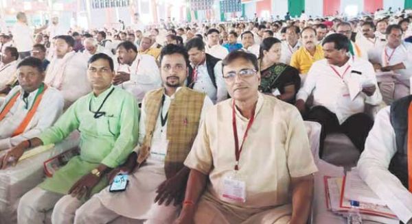 अंतिम व्यक्ति तक शासन की योजनाओं को पहुंचाने का संकल्प