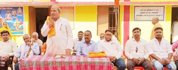 तीन दिवसीय 5 कुंडीय गायत्री महायज्ञ का समापन, विधायक धनेंद्र शामिल हुए