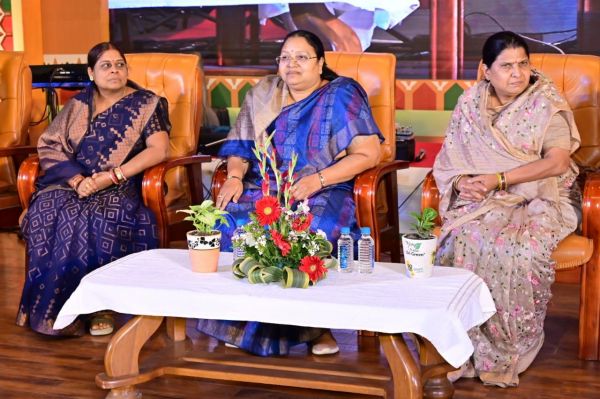 अंतरराष्ट्रीय महिला दिवस पर महिला सुरक्षा-पोषण जागरूकता  पर कार्यशाला