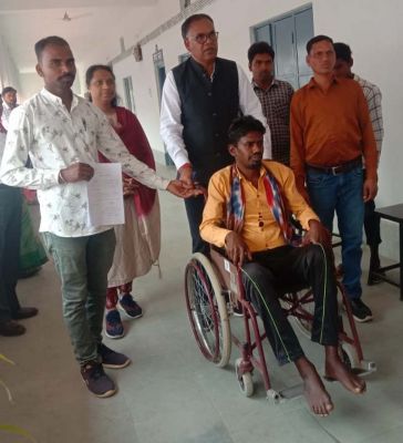 जनदर्शन में एमसीबी कलेक्टर  ने दिखाई संवेदनशीलता