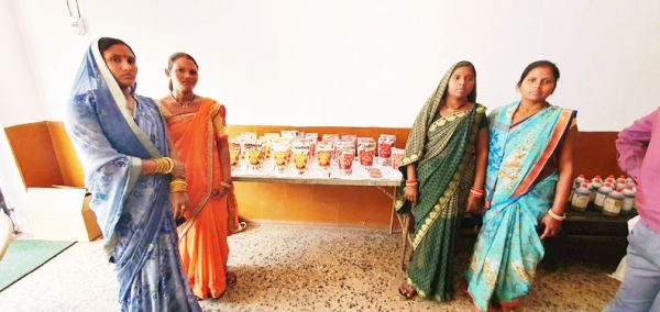 होली पर्व पर हर्बल गुलाल के रंगों की बिखरेगी छटा