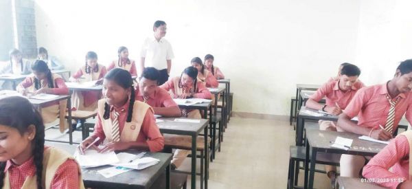 बोर्ड परीक्षा केंद्रों का आकस्मिक निरीक्षण