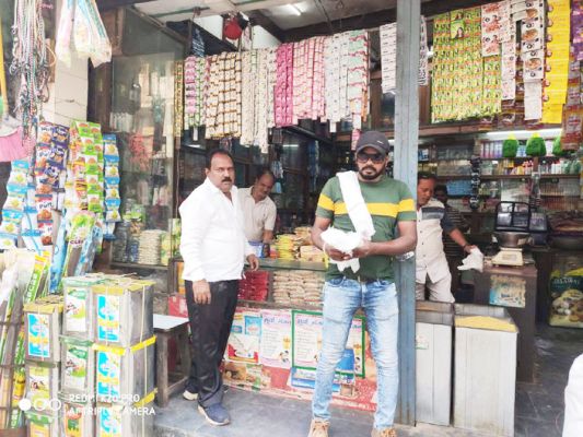 प्रतिबंधित प्लास्टिक, 4 कारोबारियों  से वसूला जुर्माना