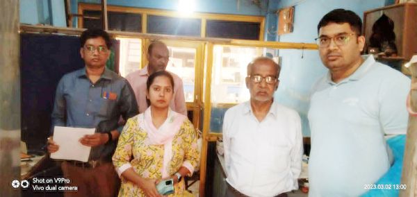 झोलाछाप डॉक्टर ने काटा बच्चे की नस, संयुक्त कार्रवाई में क्लीनिक सील