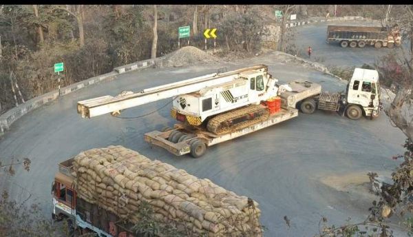 बढ़ती गाडिय़ों से केशकाल घाट में लग रहा रोज जाम