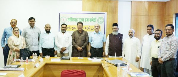 हाजियों को सुविधाएं देने बनी रणनीति  चेयरमैन की अध्यक्षता में बैठक आयोजित