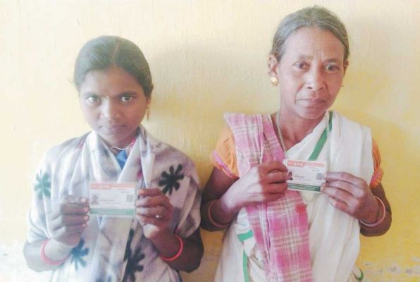 स्वास्थ्य सुविधाओं के लाभ दिलाने आयुष्मान कार्ड बनाये जा रहे