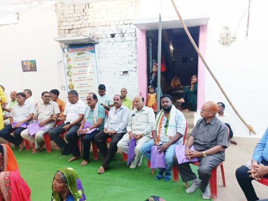 भागवत कथा में शामिल हुए जनप्रतिनिधि