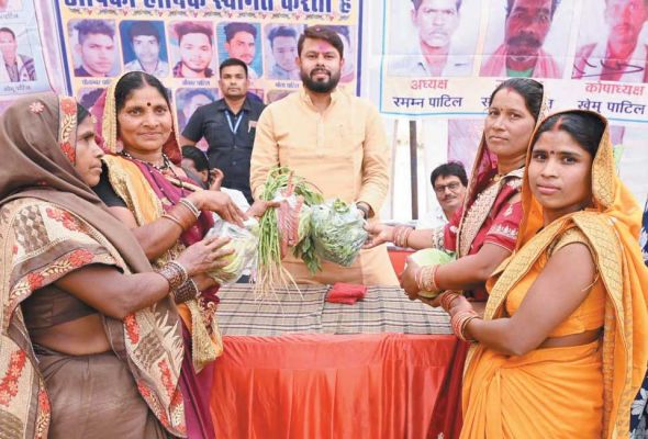 विधायक छाबड़ा ने मां शाकम्भरी से की क्षेत्र की खुशहाली की प्रार्थना