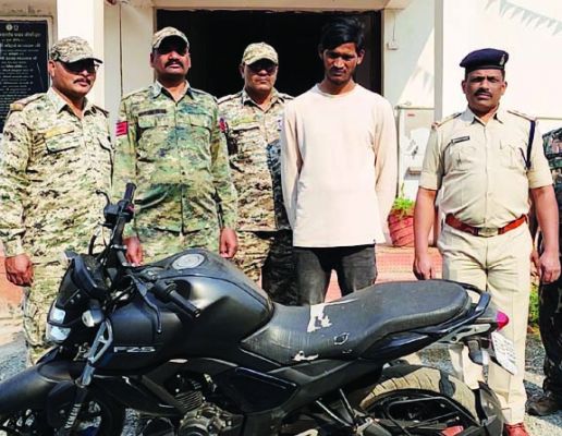 बैंक के एटीएम में तोडफ़ोड़ कर चोरी की कोशिश, सराफा दुकान के सामने से बाइक चोरी