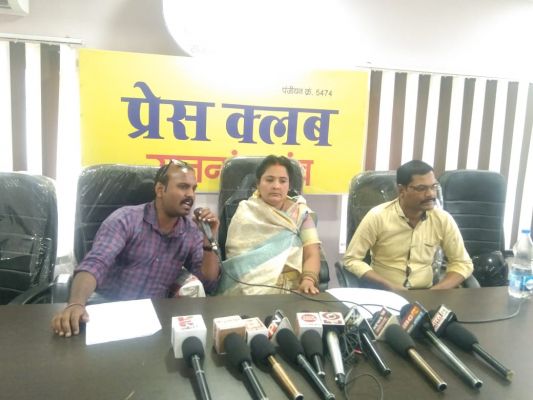 गबन के आरोप में घिरी पूर्व अध्यक्ष ने खुद को बताया बेदाग