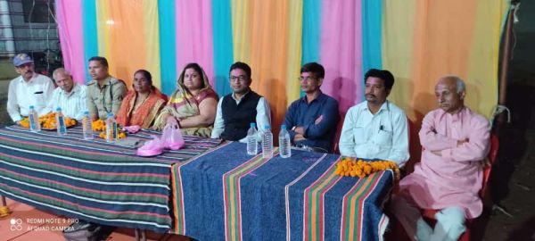 तर्री में होली मिलन समारोह सरपंच को बताई समस्याएं