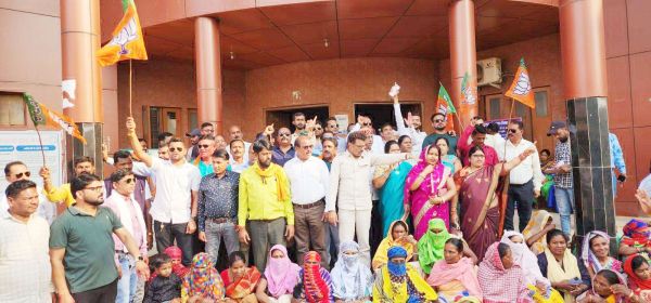 निगम के रवैये से आम जनता और कर्मचारी दोनों परेशान - संजय 