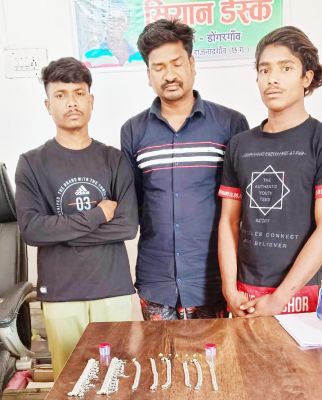 सूने मकान में चोरी करने वाले 3 आरोपी पकड़ाए