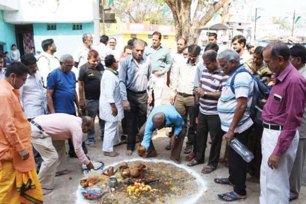जनता की मांग के अनुरूप हो रहे विकास कार्य- विकास