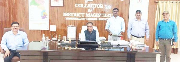 जिला नियमितीकरण प्राधिकारी समिति की बैठक में 15 प्रकरण पेश