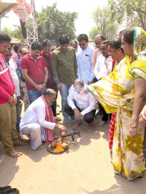 शहर के भीतर अब बनेगी डामर वाली सडक़, बरसों बाद मांग पूरी