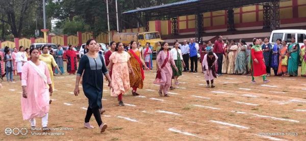 एसकेएमएस बचेली ने मनाया अंतरराष्ट्रीय महिला दिवस