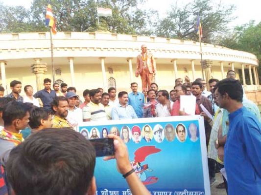 दलितों पर हमलों के लिए संघ, भाजपा जिम्मेवार देश भर में राज्य राजधानियों में हुआ प्रदर्शन