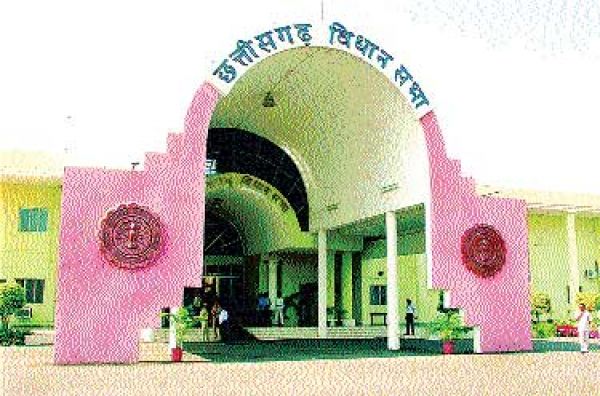 जशपुर में अनुकंपा नियुक्ति की जांच एक माह में, चंद्राकर ने कहा-डीईओ को करें निलंबित