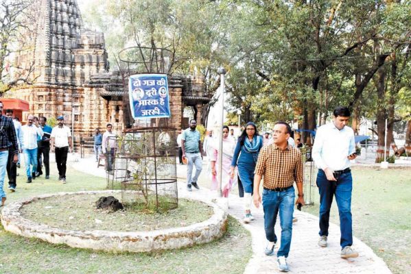 भोरमदेव महोत्सव की तैयारियां जोरों पर, कलेक्टर ने लिया तैयारियों का जायजा