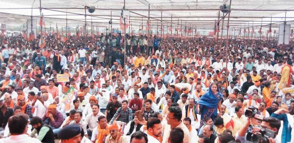 शिवरतन के नेतृत्व में 4 हजार लोग पहुँचे विस घेराव करने
