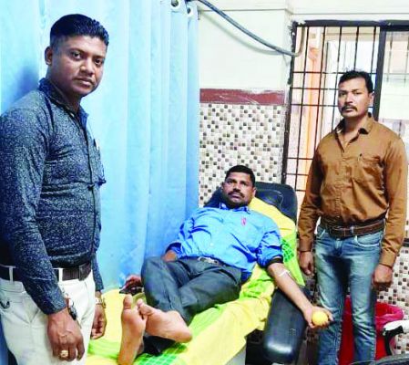 पूर्व सैनिक सोनकर ने किया 46वाँ रक्तदान