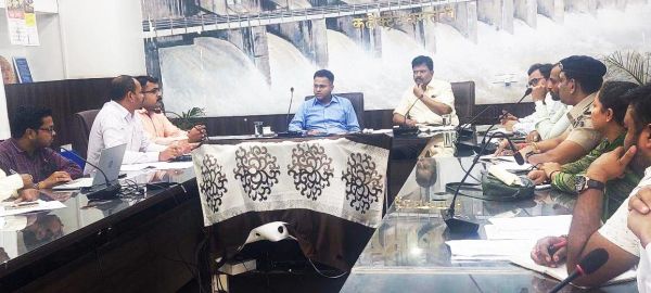 सडक़ हादसे रोकने दुर्घटना स्थल होंगे चिह्नित, जेब्रा क्रॉसिंग, स्टॉप लाइन, संकेतक बोर्ड लगेगा