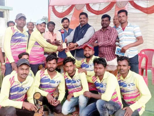 पंचायत स्तरीय क्रिकेट स्पर्धा में चाचीडांड विजेता
