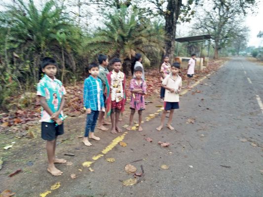 बिजली गुल, अंधेरे में ग्रामीणों ने गुजारी रात