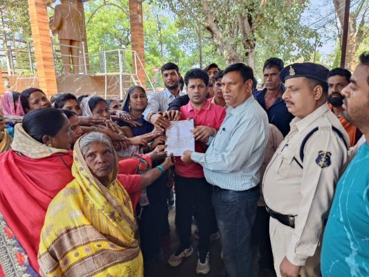 डोंगरगढ़ इलाके में बुनियादी सुविधाओं का अभाव