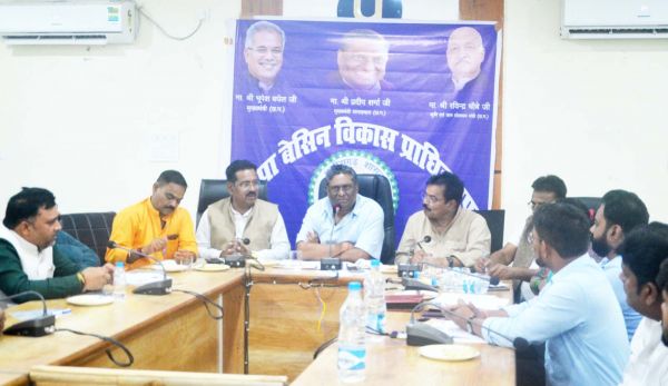 अरपा के विकास के लिए हर गांव एवं ग्रामीण की भागीदारी जरूरी- शर्मा