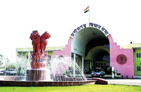 बेमौसम बारिश से रबी को बड़ा नुकसान स्थगन सूचना अग्राह्य, विपक्ष का हंगामा