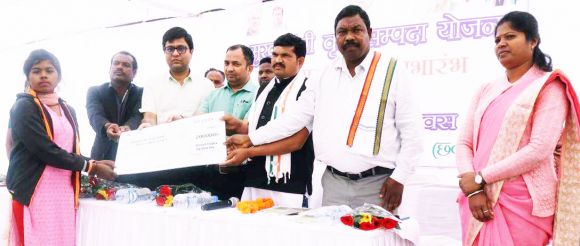 जिले में 4.5 एकड़ भूमि में सागौन के 1060 पौधे होंगे रोपित