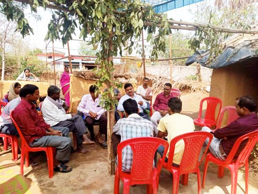 नाबालिग के हाथों में लग चुकी थी मेहंदी, बारात जाने की तैयारी, अफसरों ने रोकी शादी
