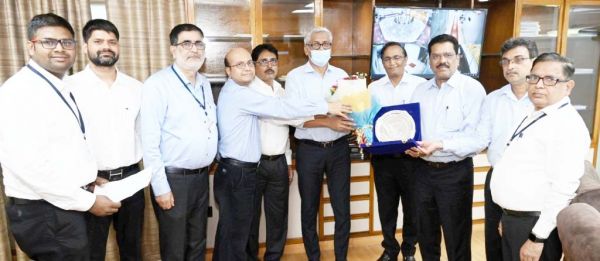 एसईसीएल ने स्वच्छता में कोयला मंत्रालय से हासिल किया सिल्वर शील्ड